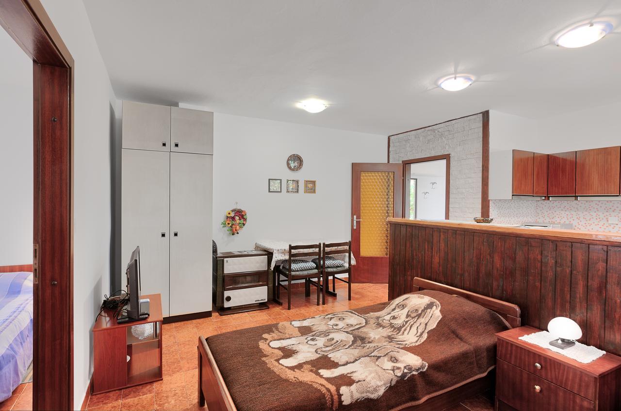 Apartamento Vesna Pjescana Uvala Exterior foto